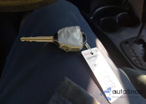 2013 Toyota Yaris Le из США, поврежденный, VIN JTDKTUD3XDD545911